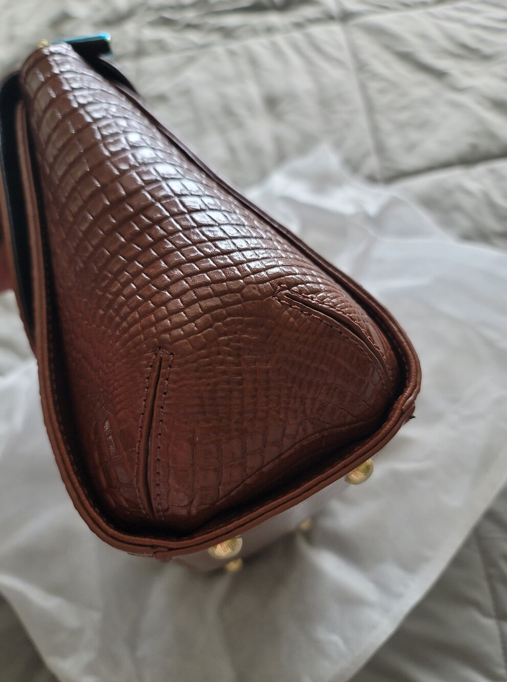 Genuine Leather Croc‑Embossed Top Handle Bag – NWT – Crossbody Strap Inc - Picture 6 of 12
